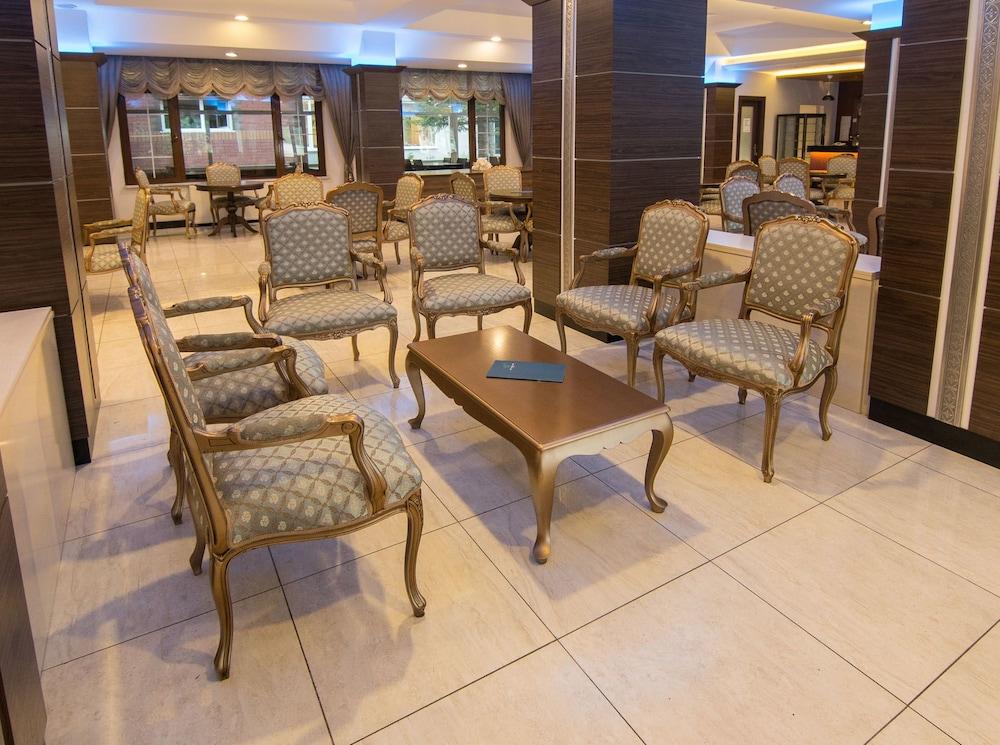 Bolu Termal Otel Karacasu  Buitenkant foto