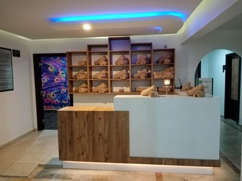 Bolu Termal Otel Karacasu  Buitenkant foto